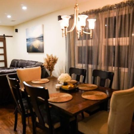 Apartamento Nice And Cozy. Sleeps 5. Chicago Exterior foto
