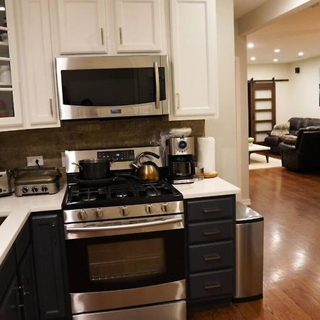 Apartamento Nice And Cozy. Sleeps 5. Chicago Exterior foto
