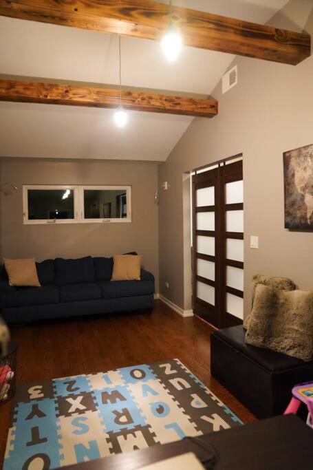 Apartamento Nice And Cozy. Sleeps 5. Chicago Exterior foto